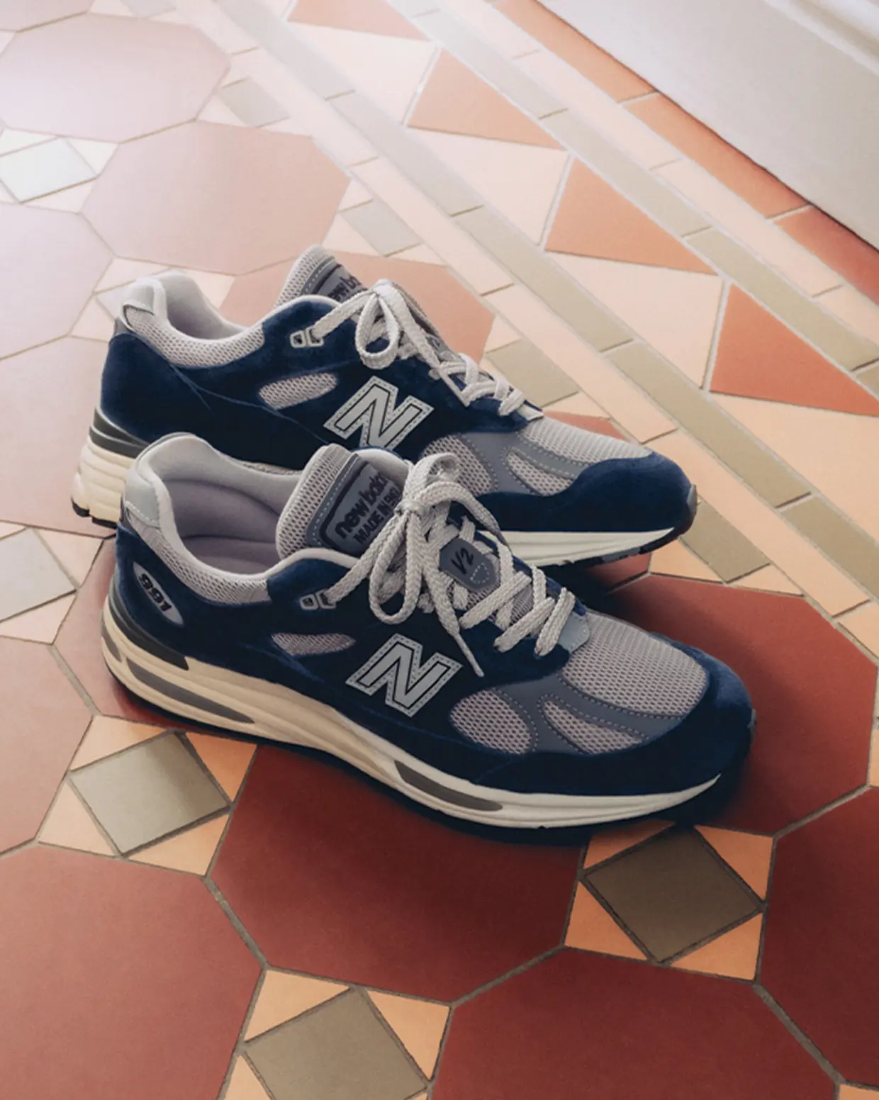 NEW BALANCE