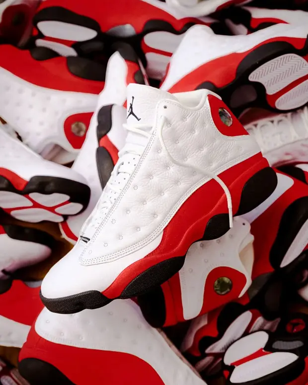 AIR JORDAN XIII RETRO ‘TRUE RED’